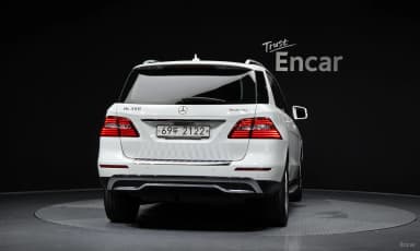 M-Class W166
