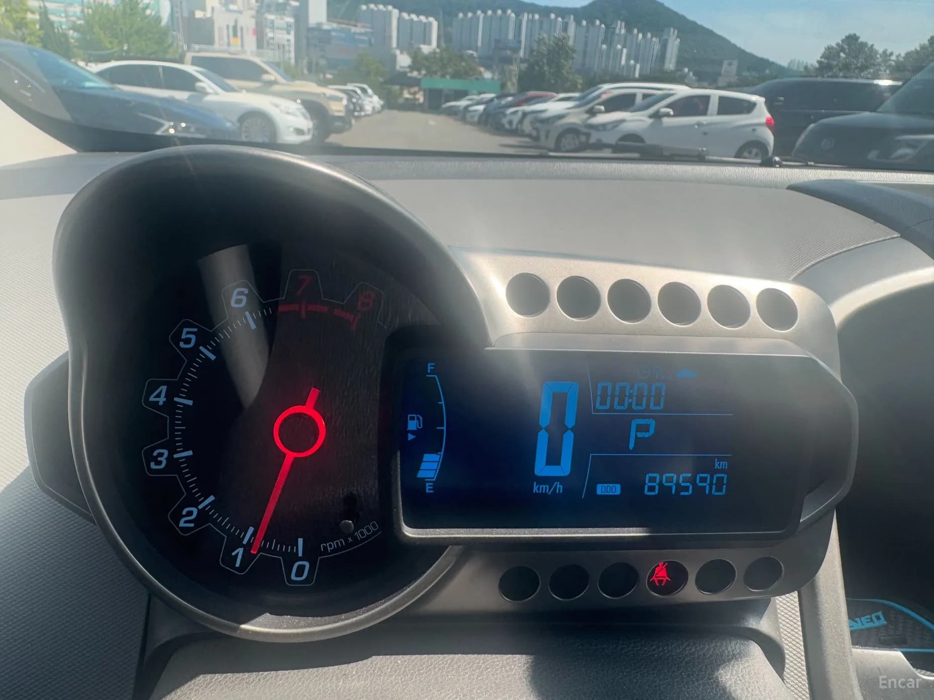 Aveo Hatchback