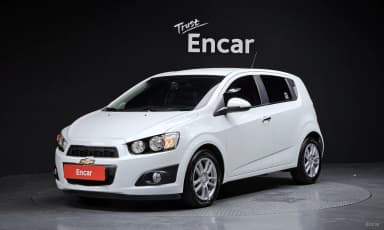 Aveo Hatchback