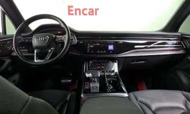 Q7 (4M)