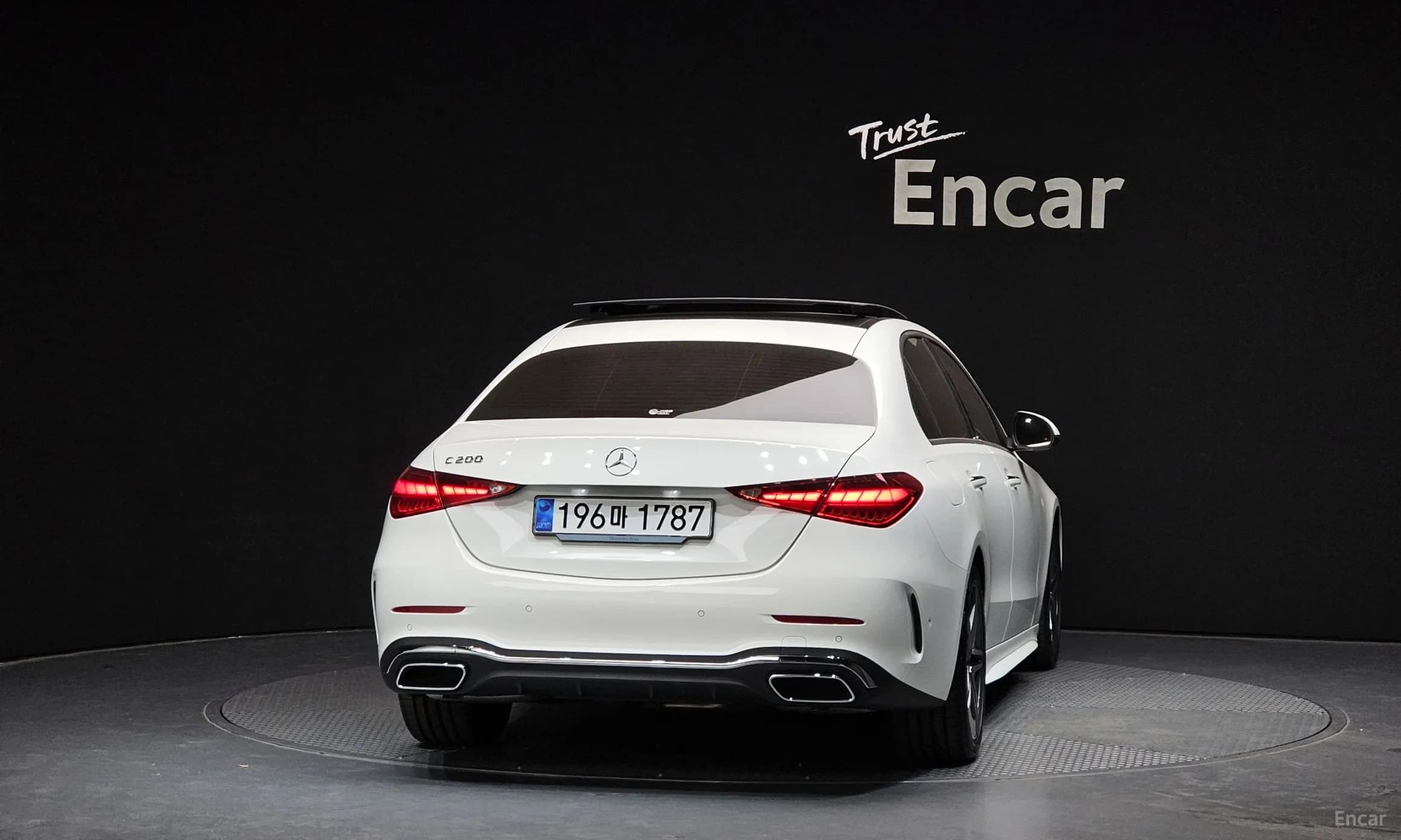 C-Class W206