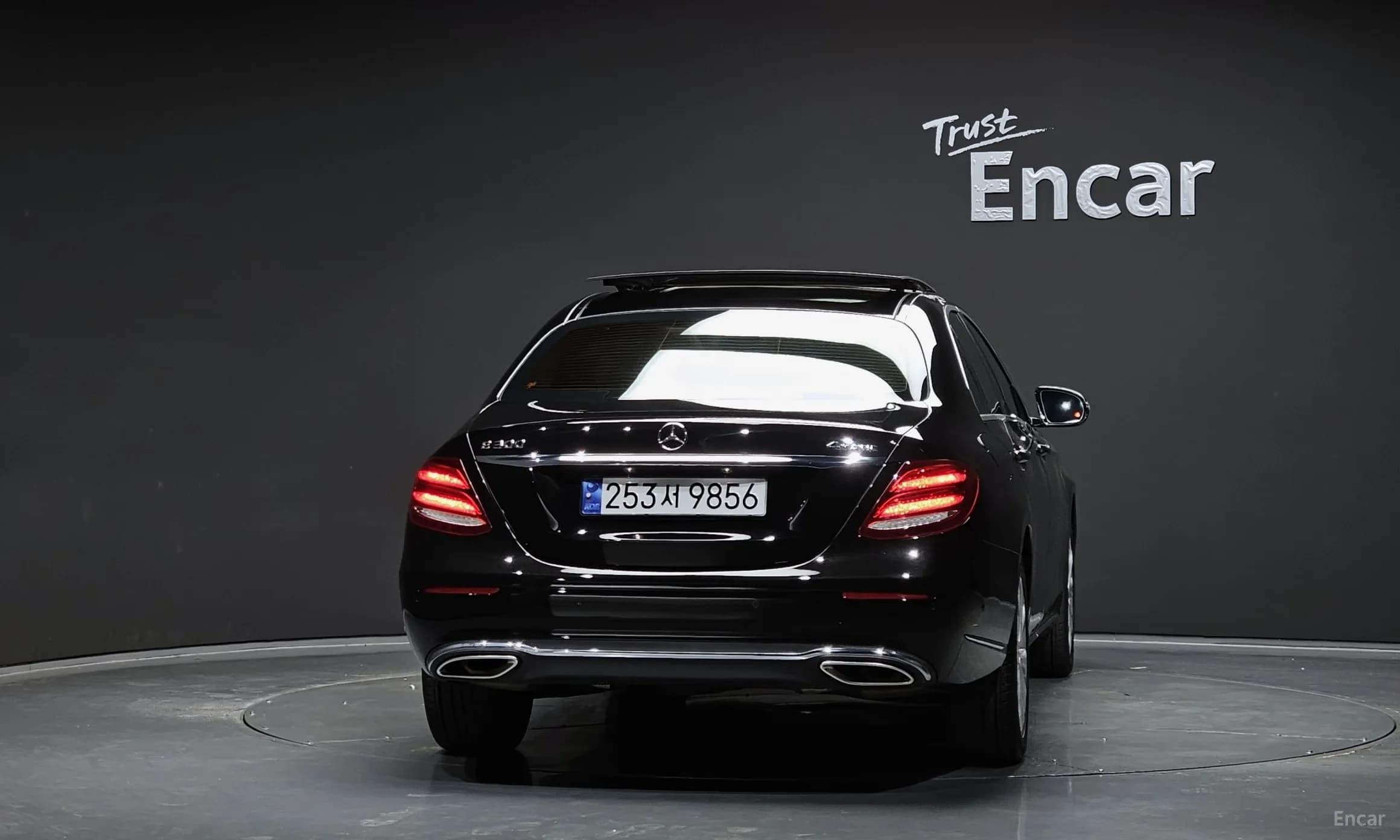 E-Class W213