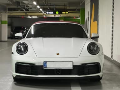 911 (992)