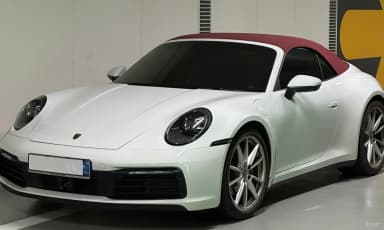 911 (992)
