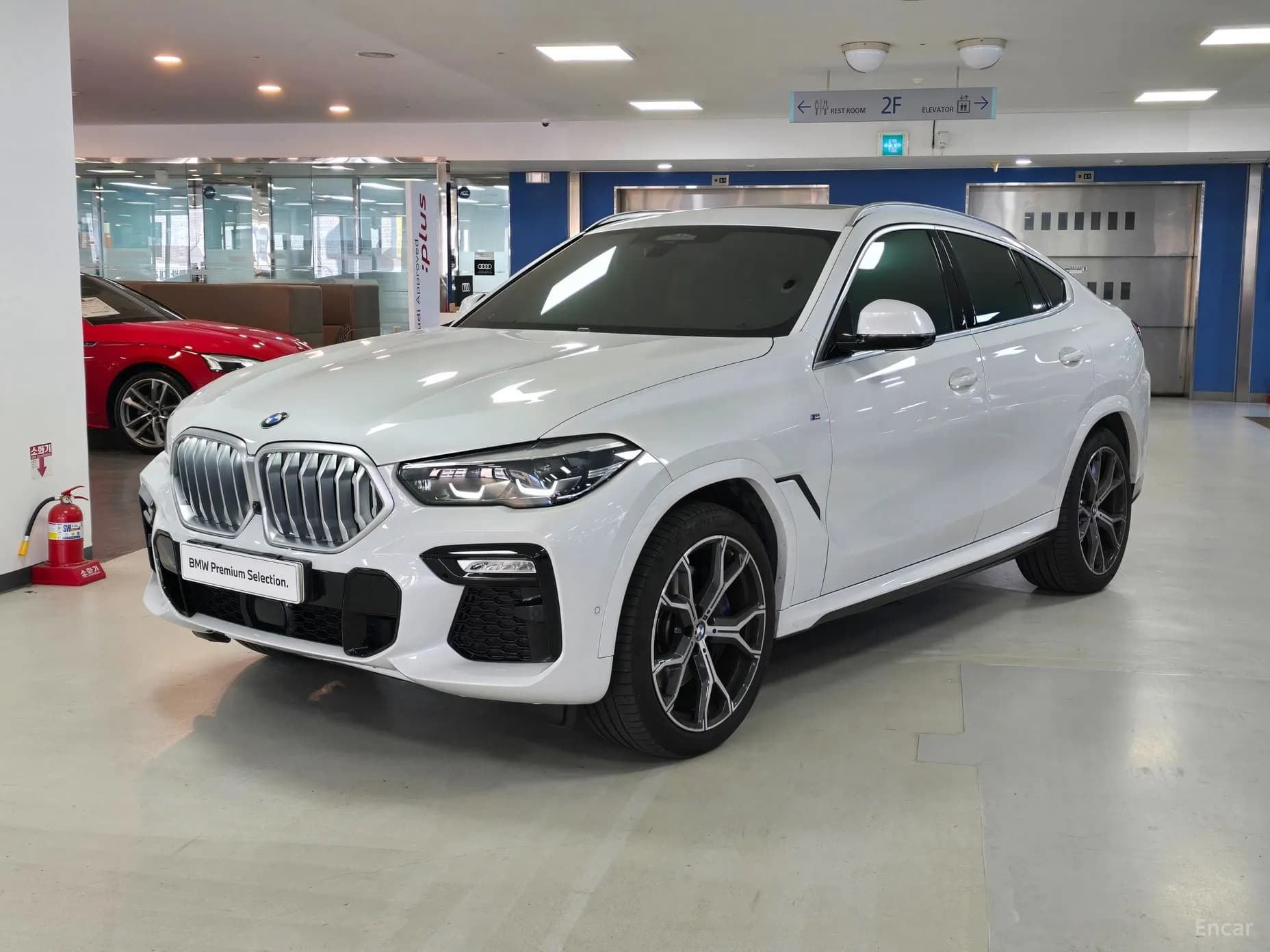 X6 (G06)