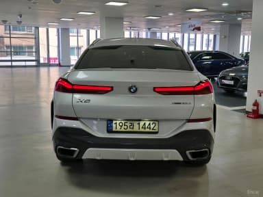 X6 (G06)