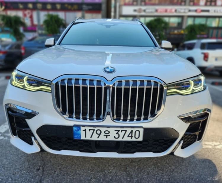 X7 (G07)