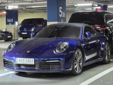 911 (992)