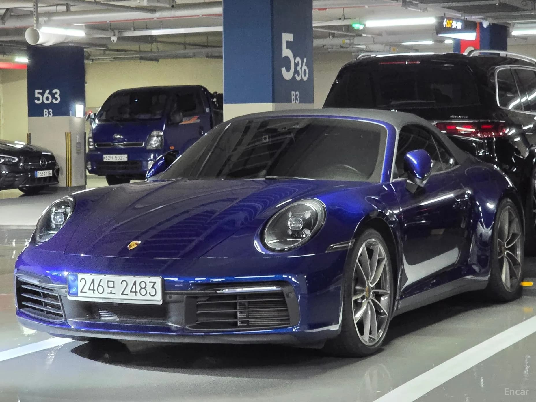 911 (992)