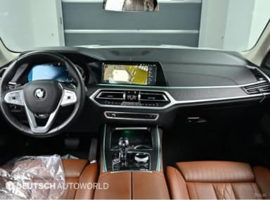 X7 (G07)