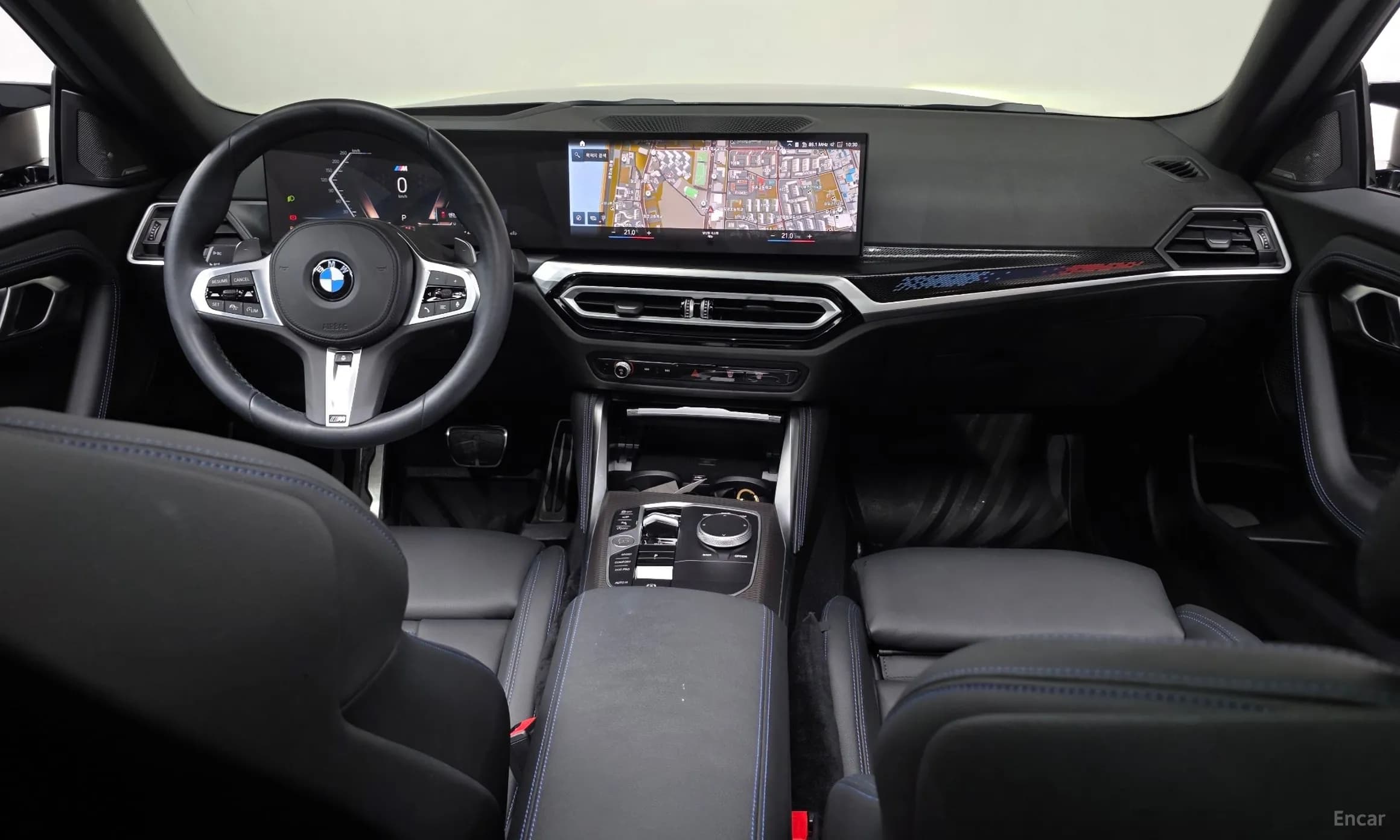 2 Series (G42)