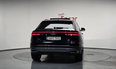 Q8 (4M)