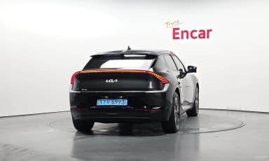 EV6