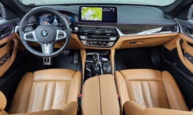 5 Series (G30)