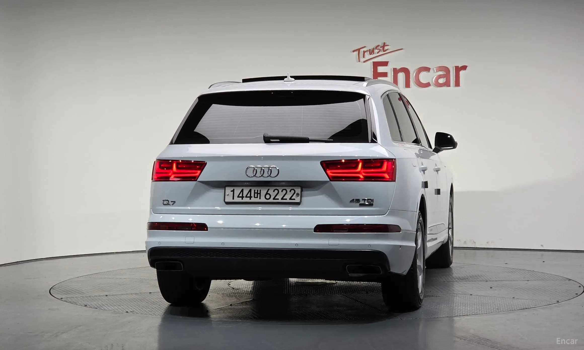 Q7 (4M)