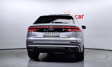 Q8 (4M)