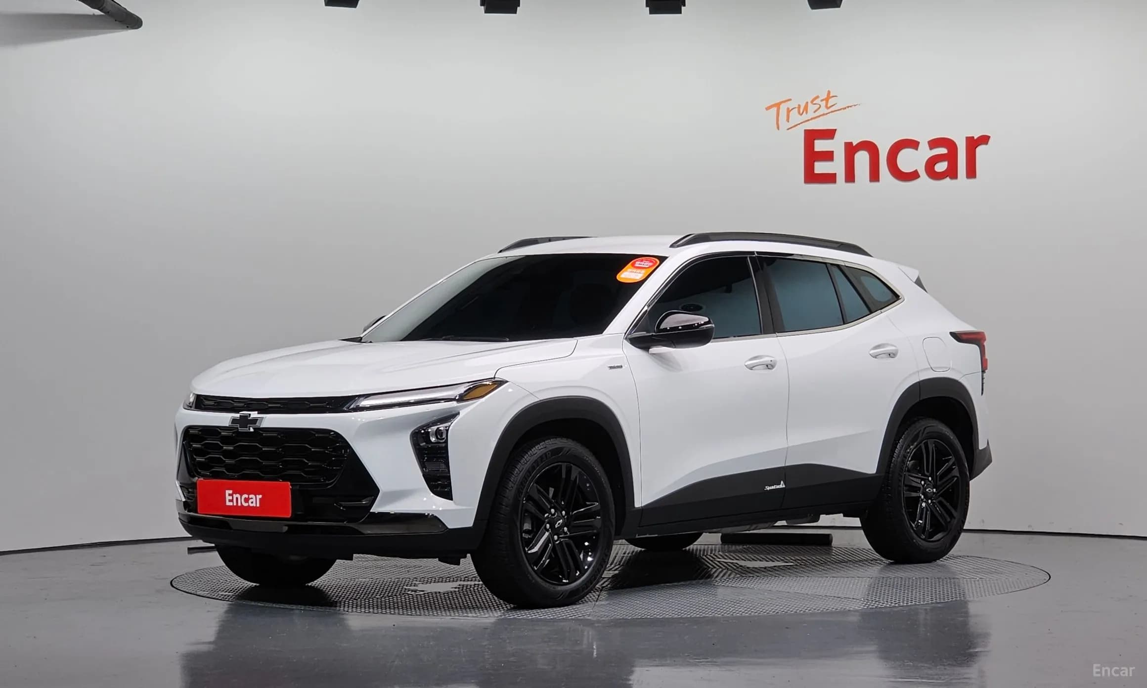 Trax Crossover