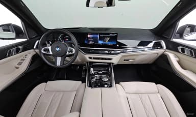 X7 (G07)