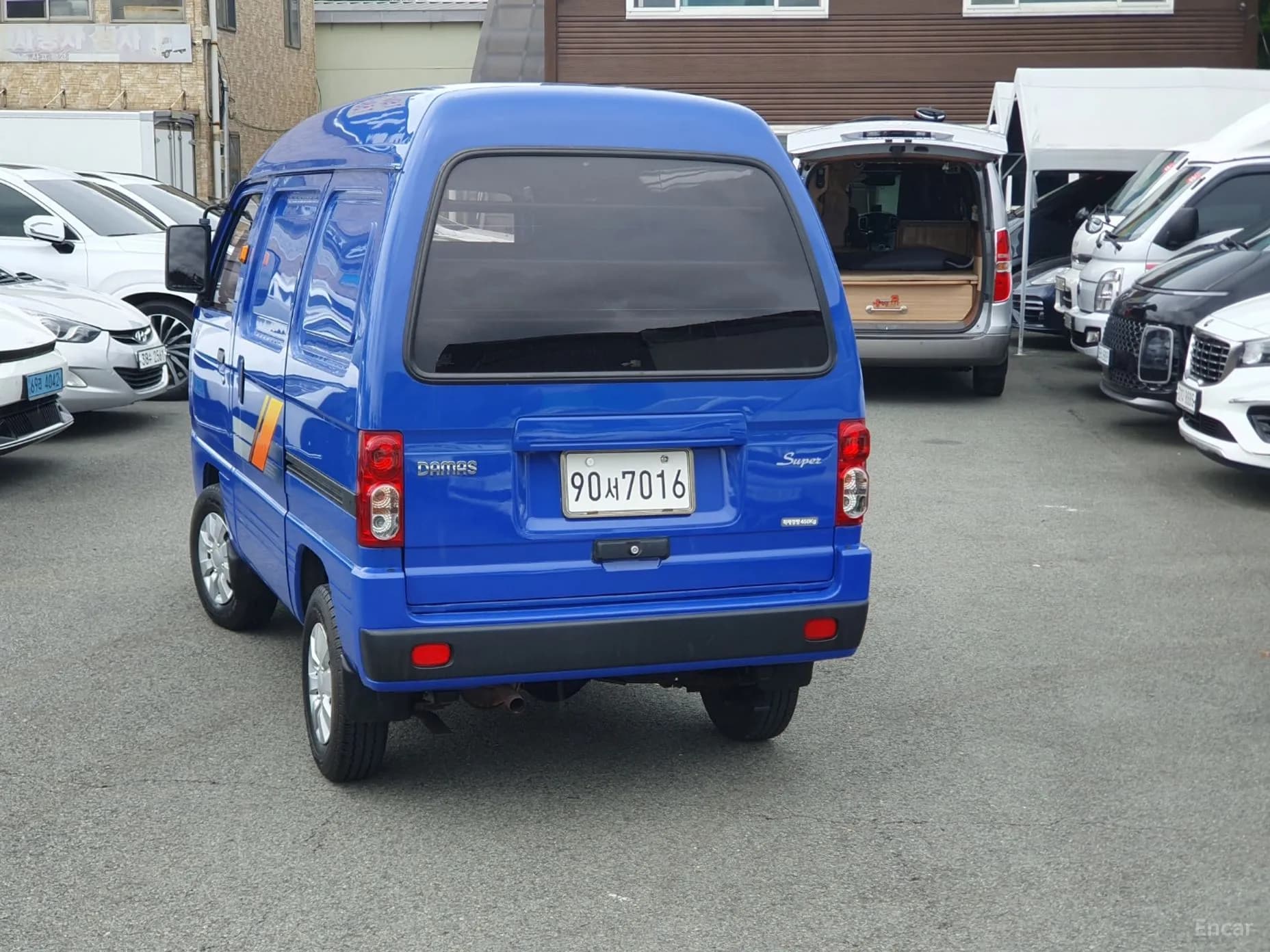Damas