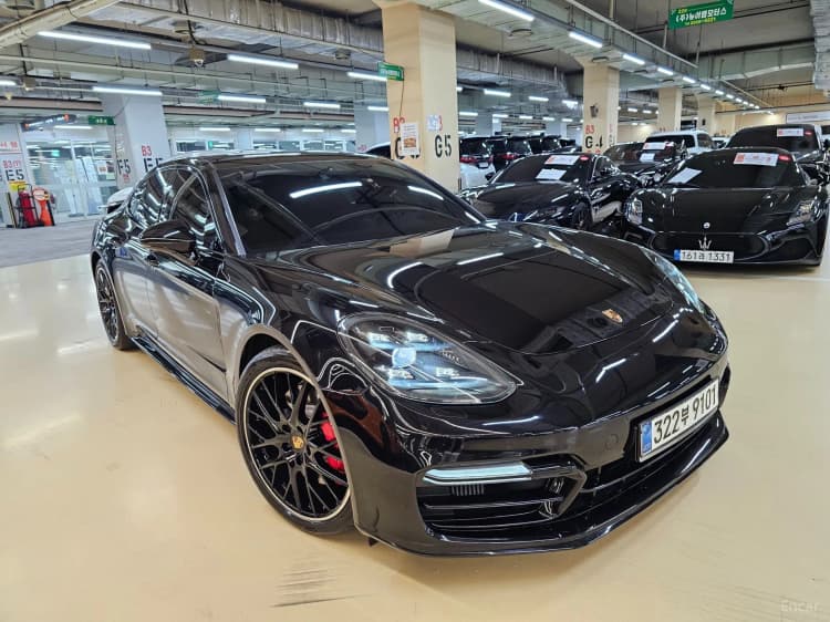 Panamera (971)