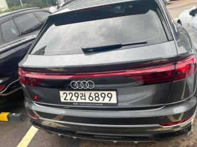 Q8 (4M)