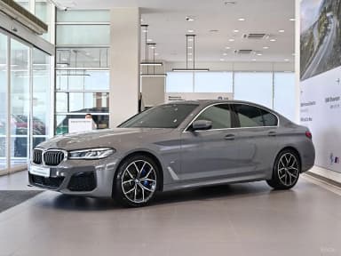 5 Series (G30)