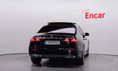 E-Class W214