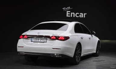 E-Class W214