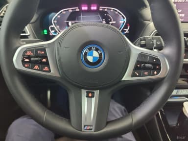 iX3