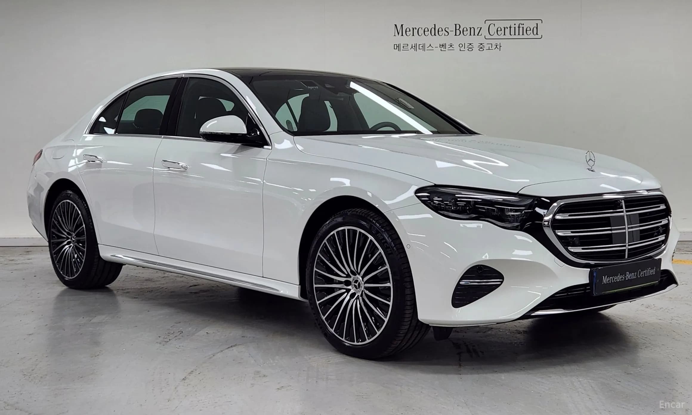 E-Class W214