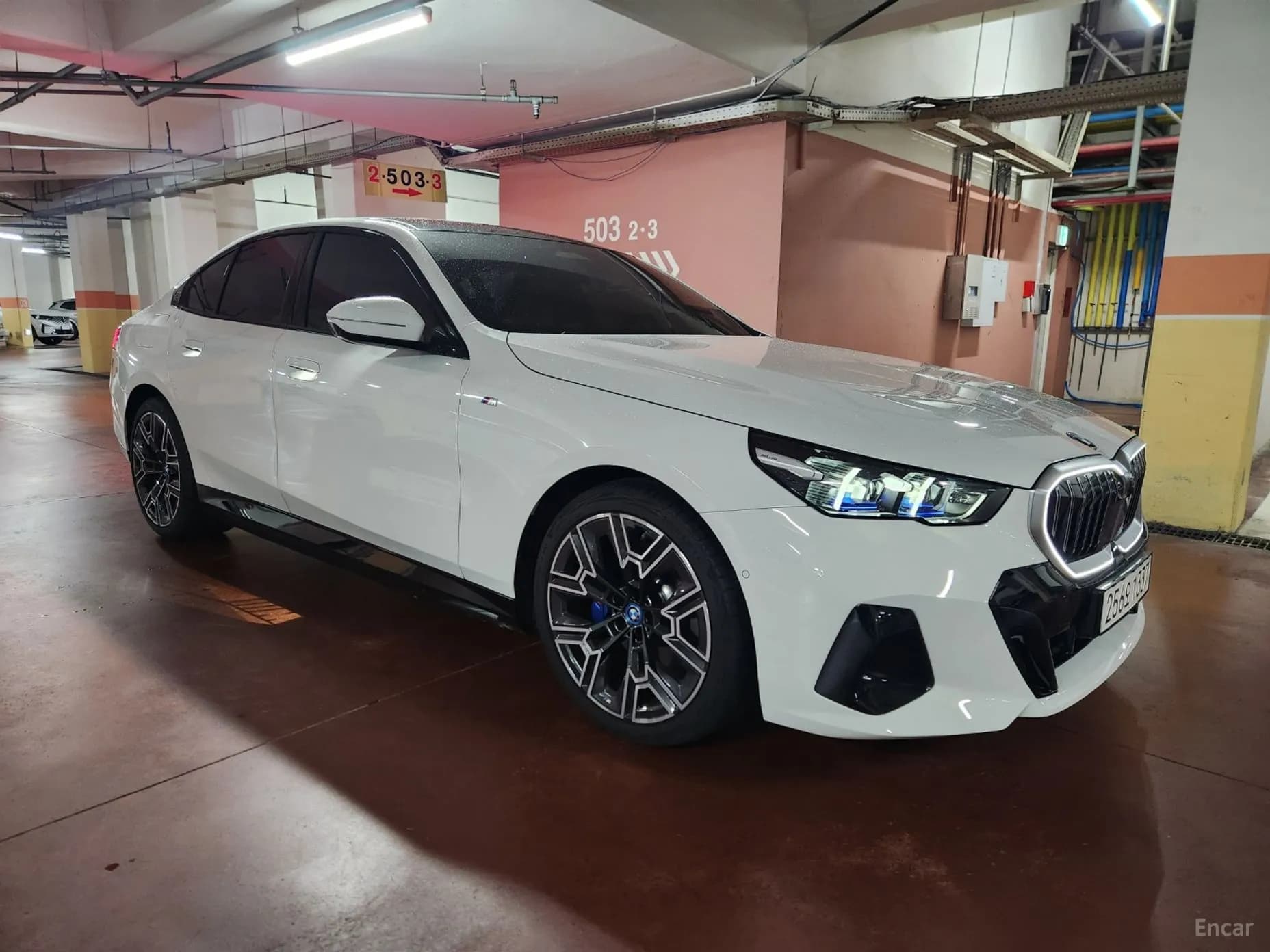 5 Series (G60)