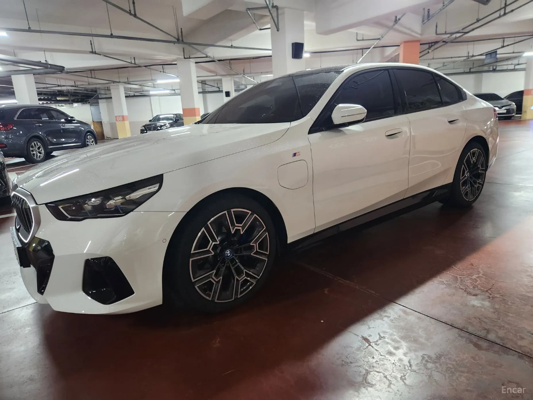 5 Series (G60)
