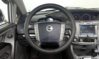 Korando Turismo