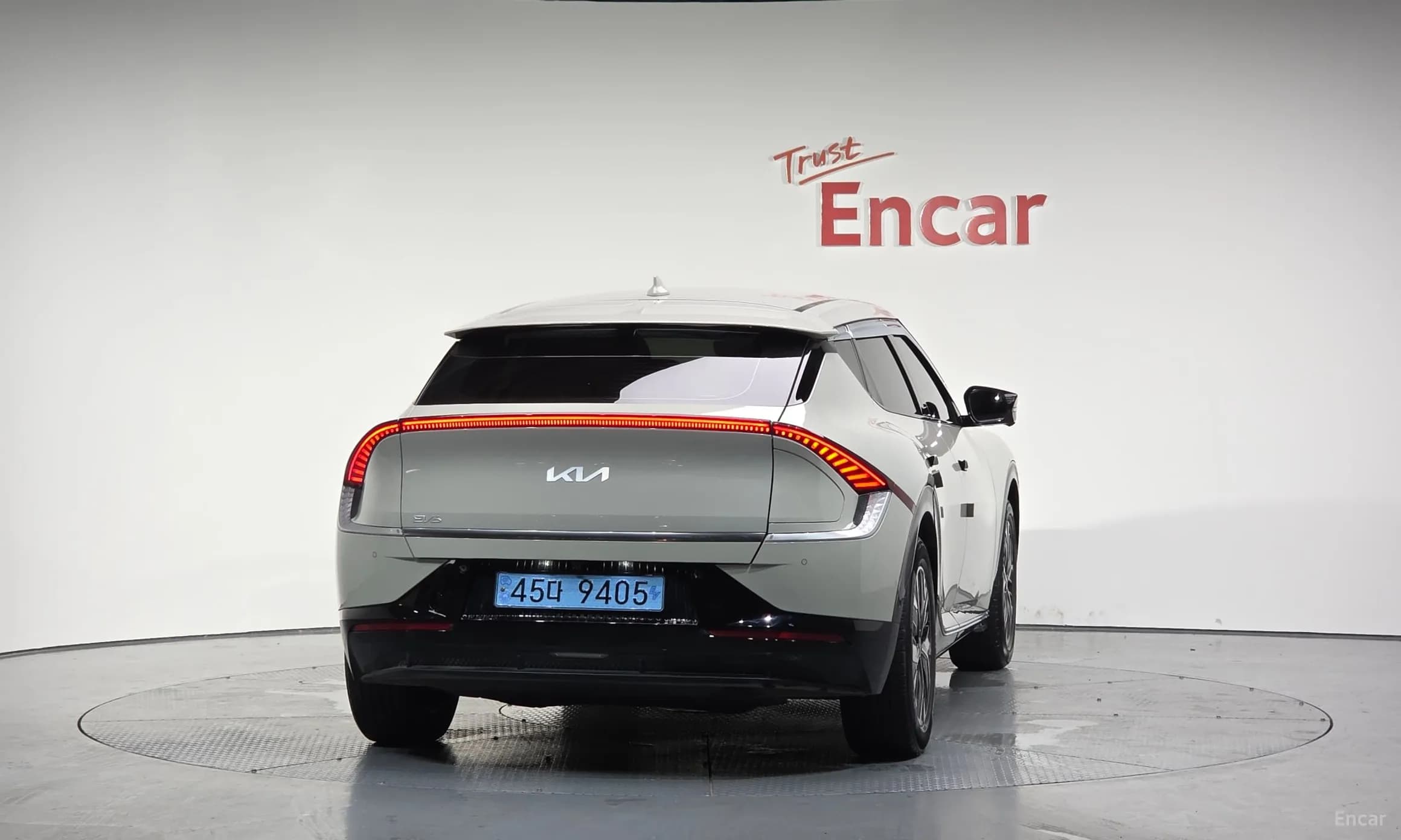 EV6