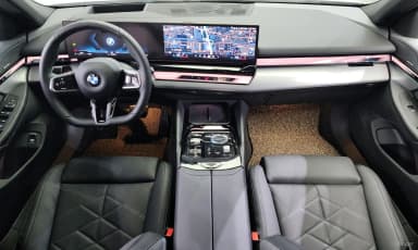 5 Series (G60)