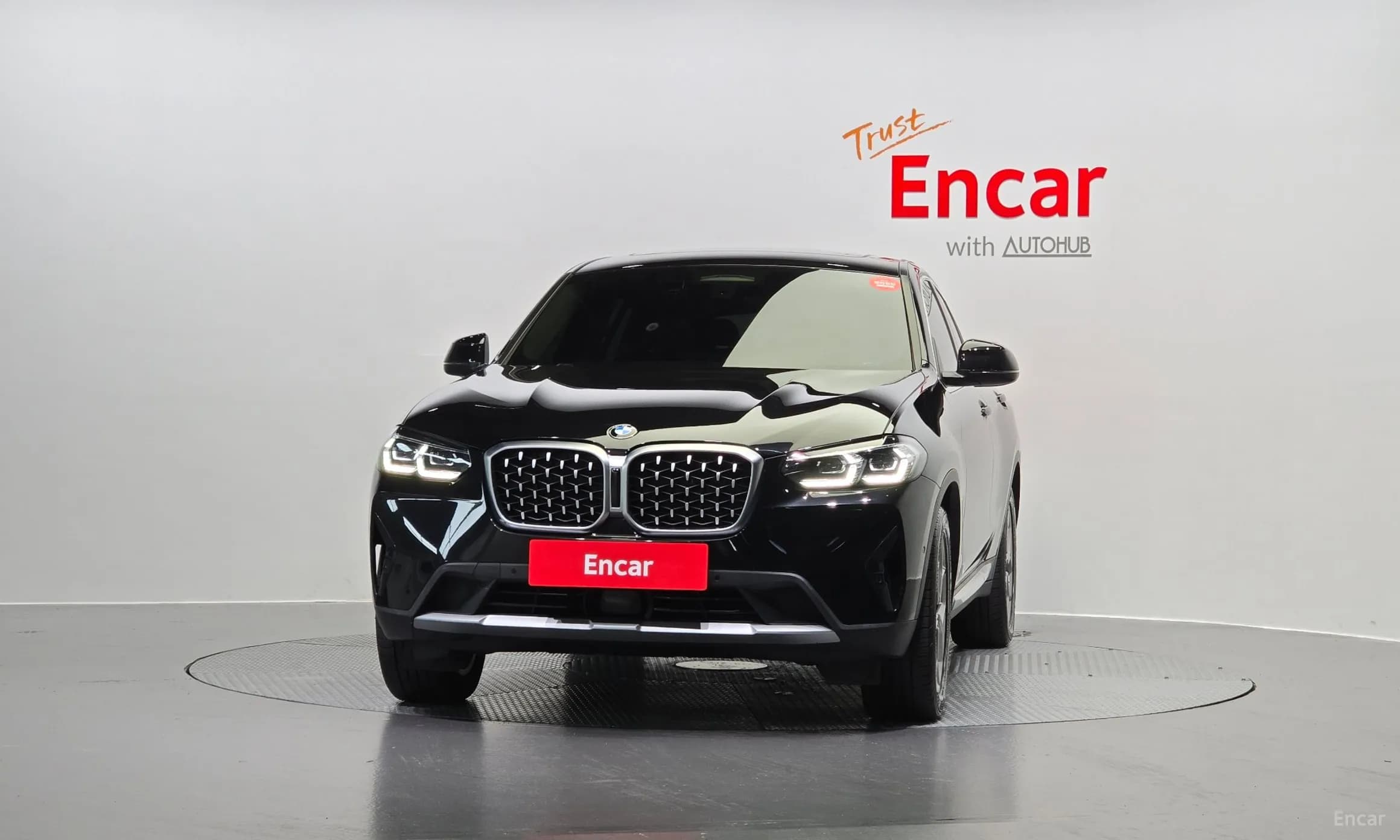 X4 (G02)