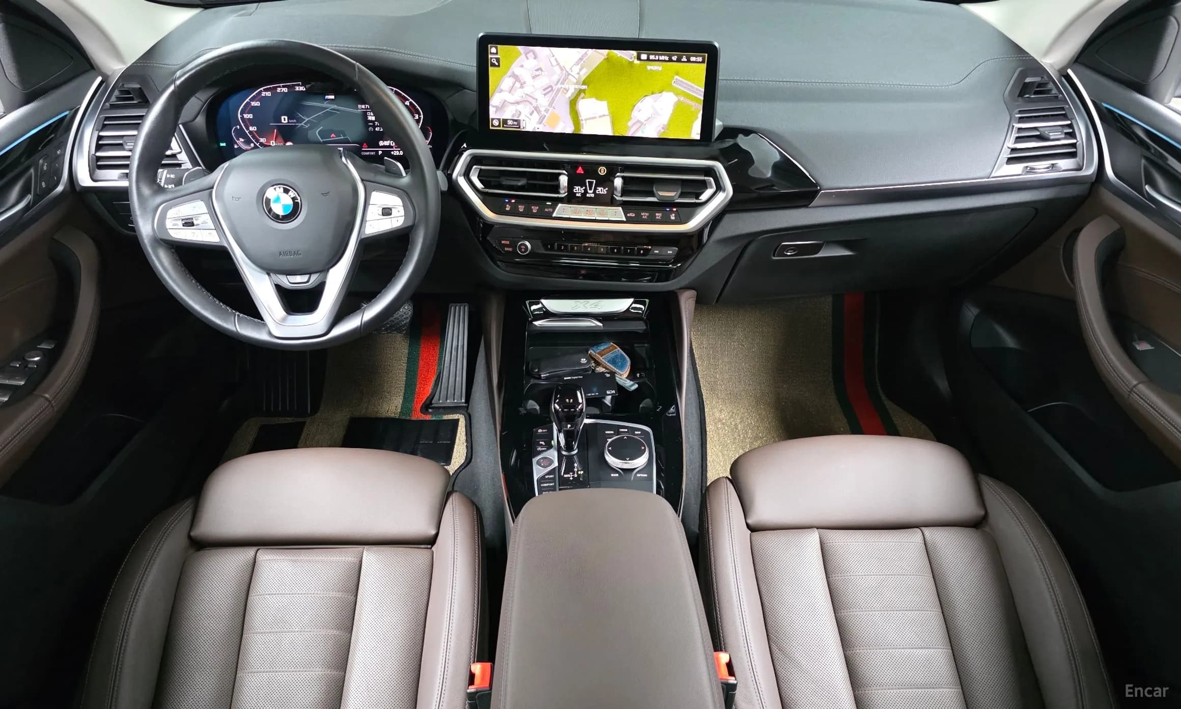 X4 (G02)