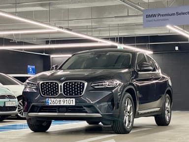 X4 (G02)