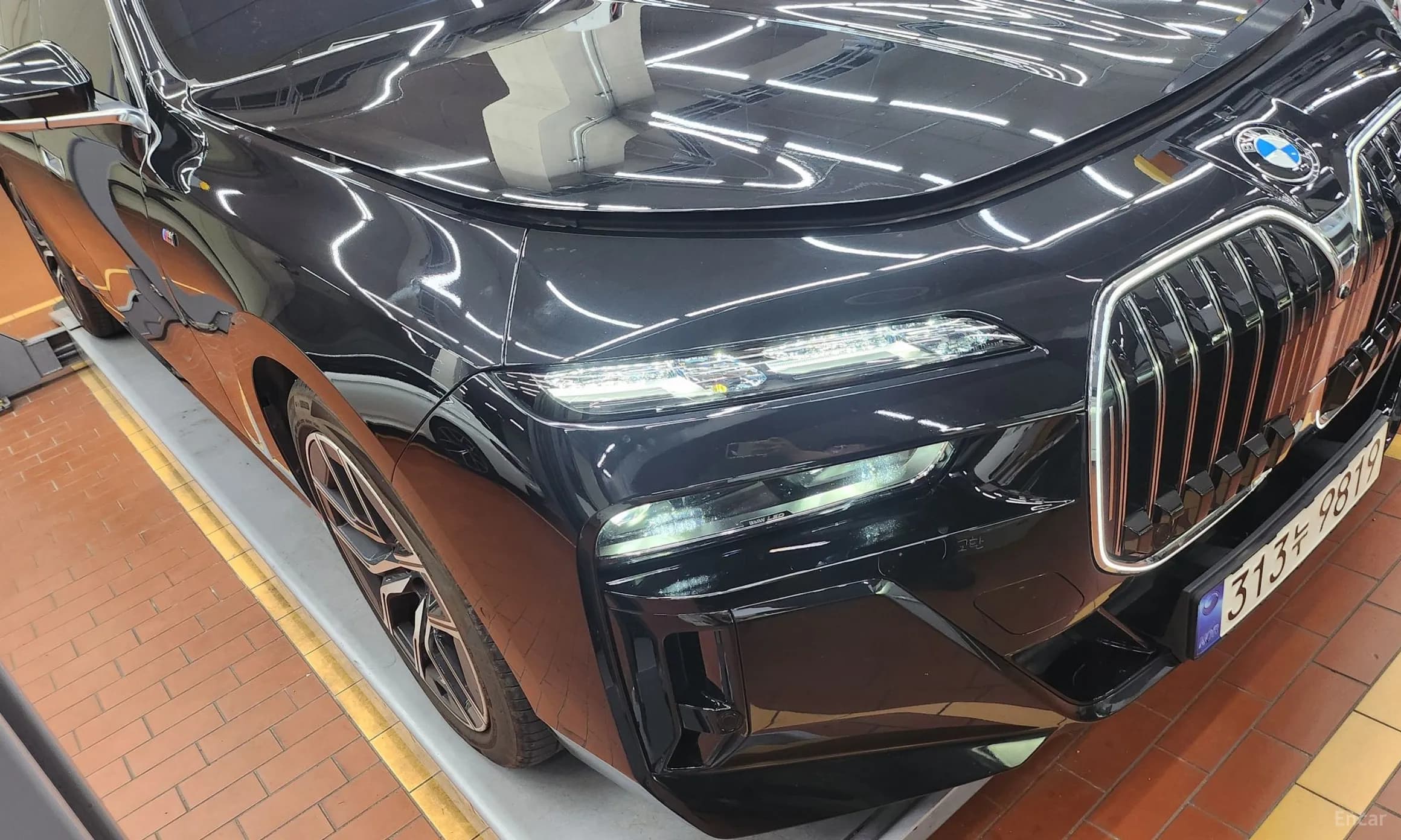 7 Series (G70)