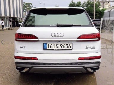 Q7 (4M)