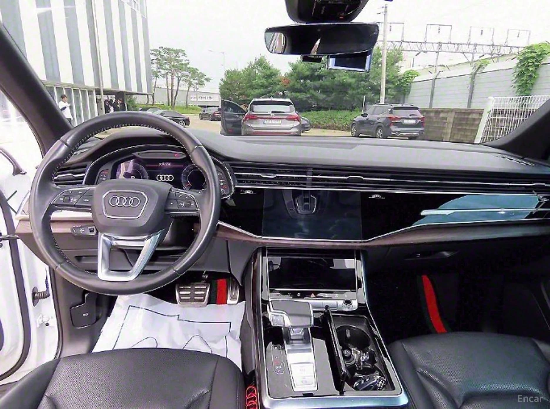 Q7 (4M)