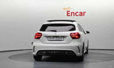 A-Class W176