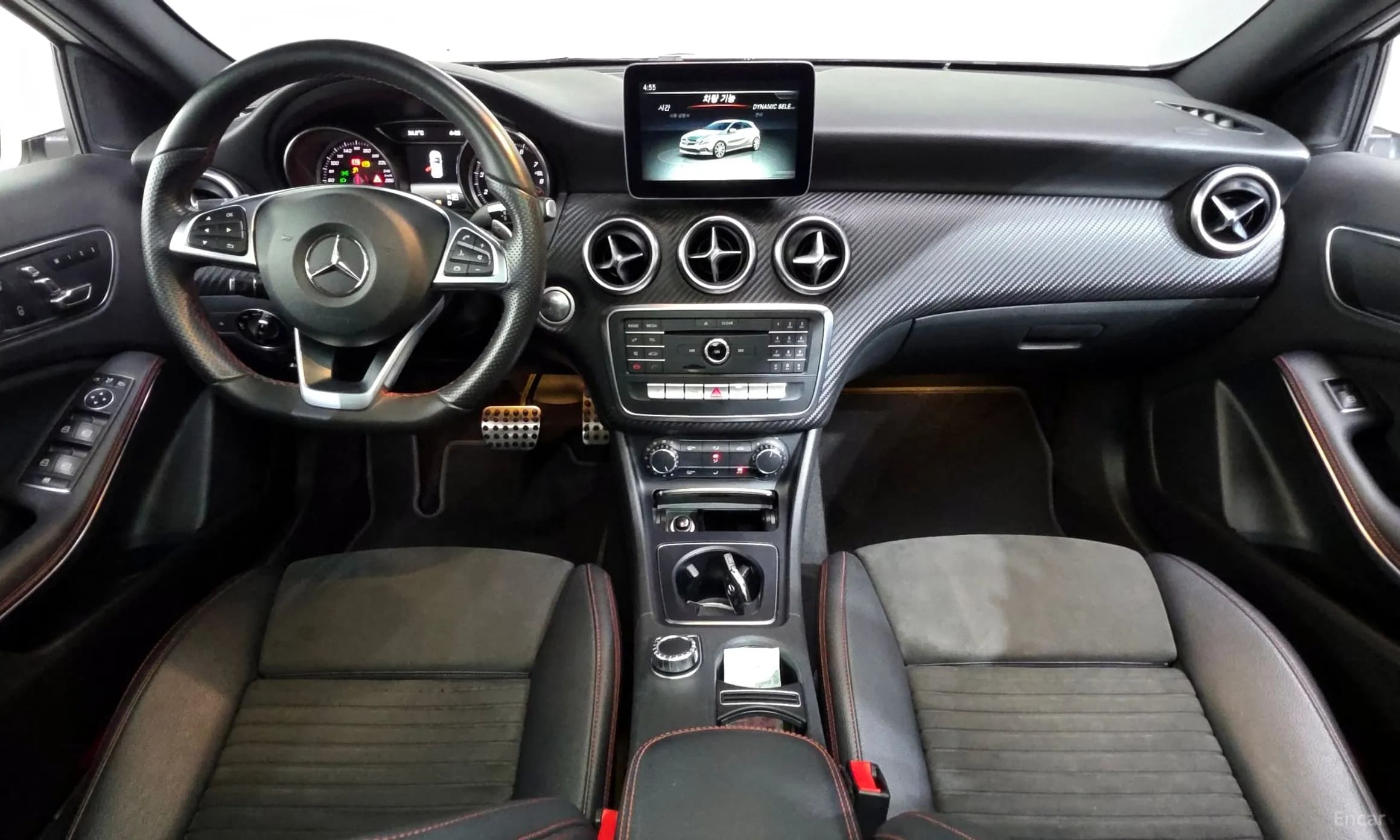 A-Class W176