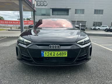 e-tron GT