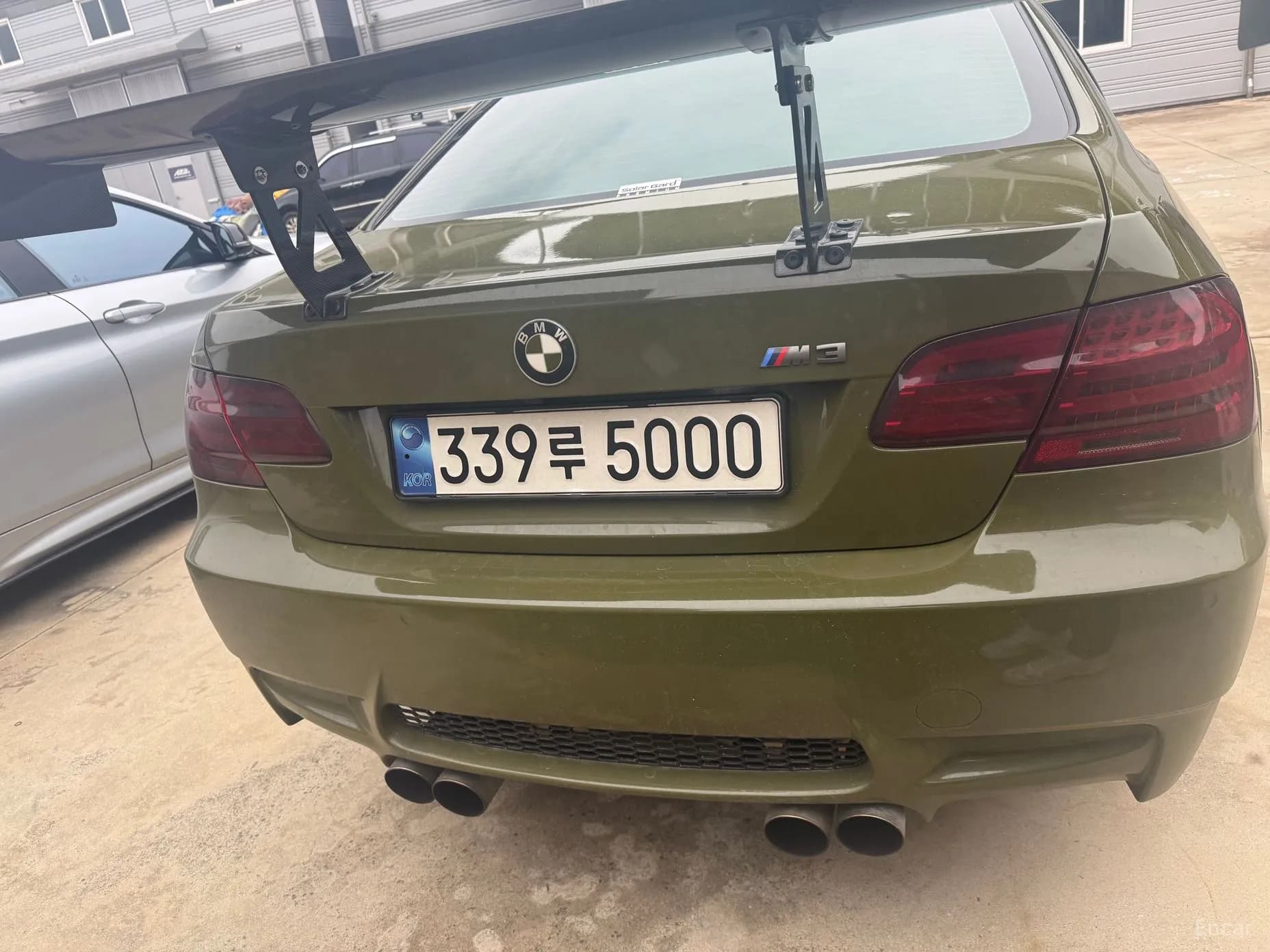 M3 (E90)