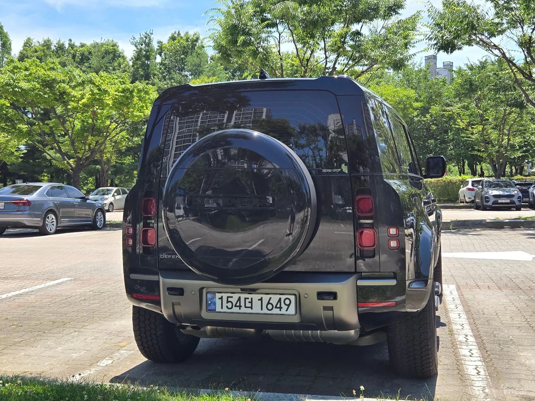 Defender (L663)