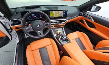 M4 (G82)