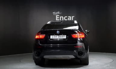 X6 (E71)