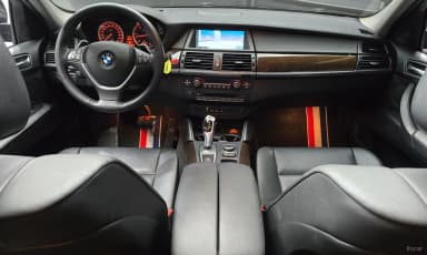 X6 (E71)