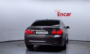 7 Series (F01)